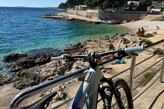Rent a Bike Loinj - Explore the island with premium e-Bikes - Discovering Loinj’s Scenic Beauty on an Electric Bike