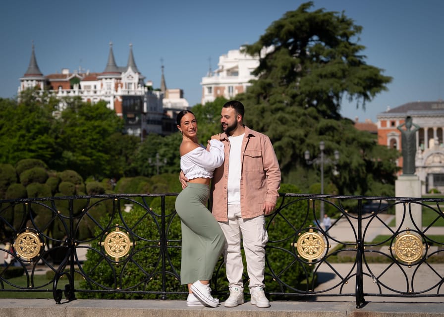 Retiro Madrid - Memorable Photographic Tour - Discovering Retiros Iconic Landmarks on a Photographic Walk