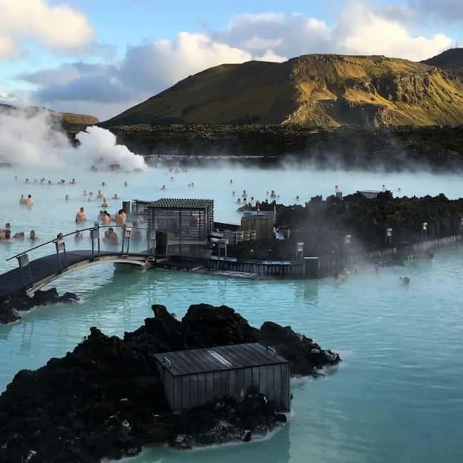 Reykjavik: Blue Lagoon Luxury Spa with Private Transfer - Exploring the Blue Lagoon’s Unique Geothermal Waters