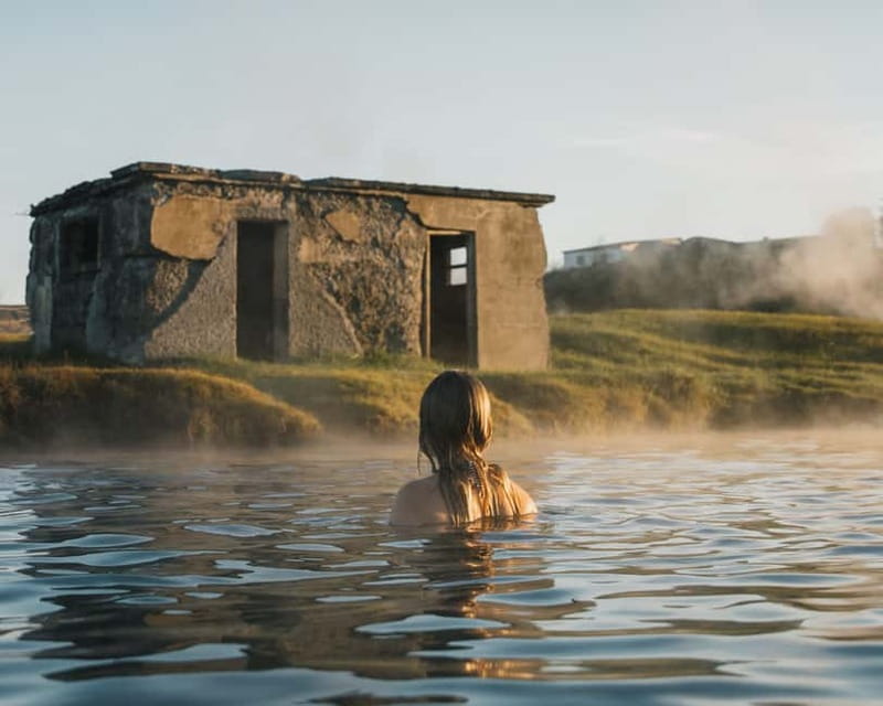Reykjavík: Golden Circle & Secret Lagoon Day Trip with Lunch - Bathing in the Oldest Natural Pool: Secret Lagoon