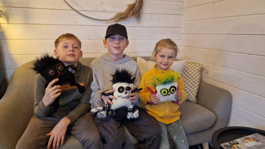 Reykjavik: Make an Icelandic Wool Monster - Create Your Own Icelandic Skrimsli in a Cozy Workshop