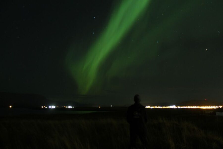 Reykjavik: Northern Lights Motor Yacht Cruise - Cruising into Faxaflói Bay for Aurora Viewing