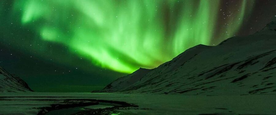 Reykjavik: Northern Lights Private Tour - Optimal Locations for Aurora Viewing