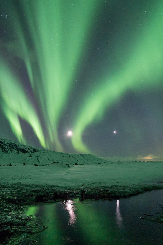 Reykjavik: Northern Lights with Icelandic Treats - The Logistics of the Northern Lights Tour from Reykjavik