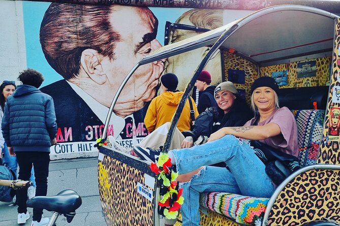 Rickshaw Sightseeing City Tours Berlin - Rikscha Tours - The Soviet War Memorial in Tiergarten