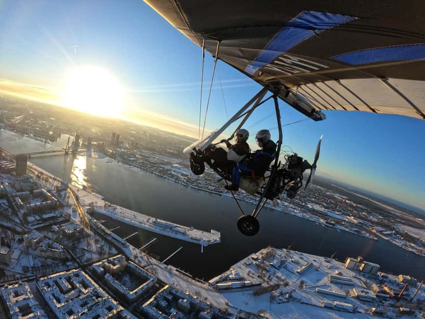 Riga: Hang-Glider 20 minute Flight Over the City - Soaring Over Rigas Old Town and Ancient Towers