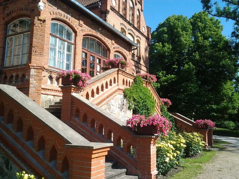 Riga: Nearby Manors and Castles Tour - Tukums: A Town Steeped in History and Character