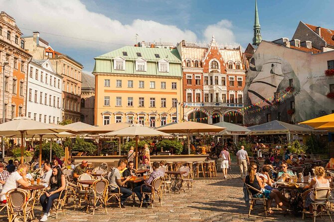 Riga walking guided Sightseeing tour - Visiting Europe’s Largest Market at Riga Central Market