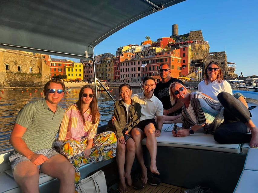 Riomaggiore: Cinque Terre Sunset Boat Tour - Cruising Along the Ligurian Coast