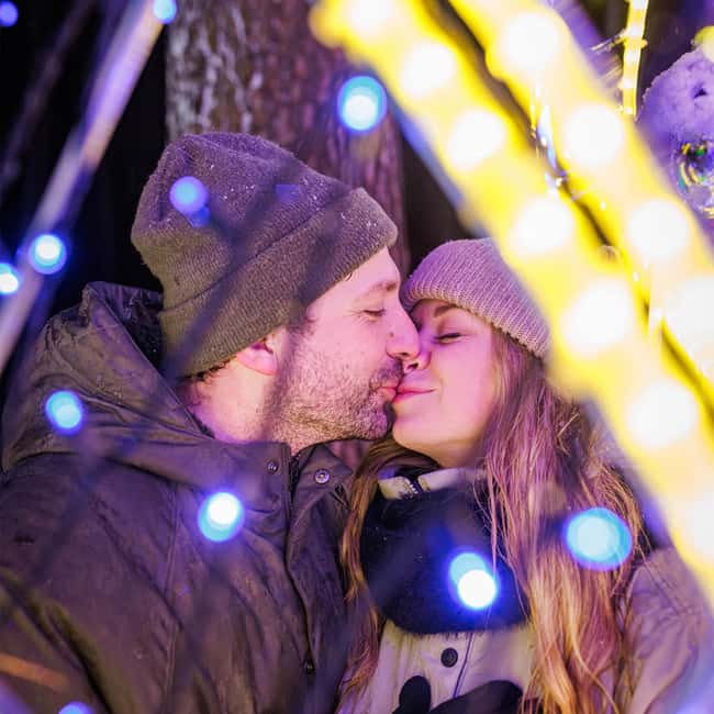 Rixensart: Garden of Lights Entry Ticket - Exploring The Smurfs Through Light Installations