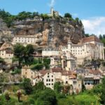 Rocamadour: Private Guided Tour - Experience the Living Heritage - Exploring Rocamadour on Foot: The Village’s Unique Cliffside Setting