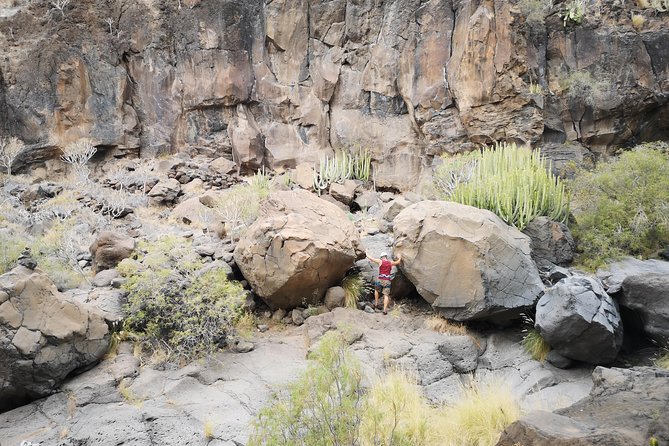 Rock climbing in natural space. - Exploring the Barranco del Rey: The Climbing Setting
