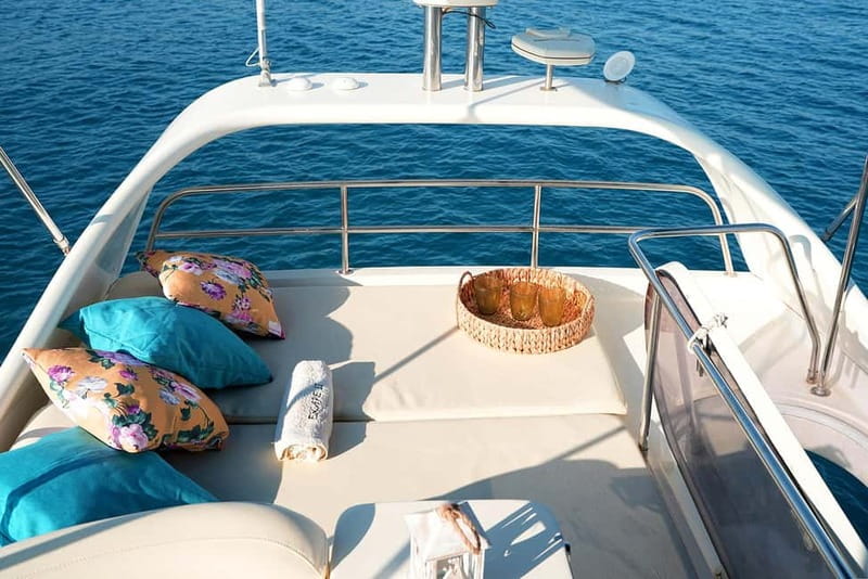 Rodman 38 Flybridge - Blue Lagoon Charters - Luxury and Space on the Rodman 38 Flybridge Yacht