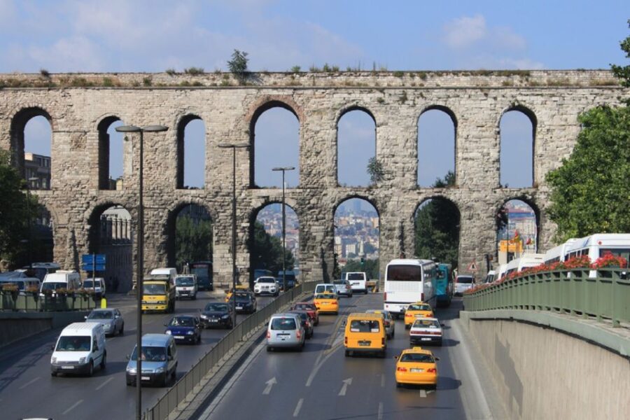 Roman Aqueduct, Sehzade Mosques &Women's Market - Discover Sehzade Mosque’s Hidden History
