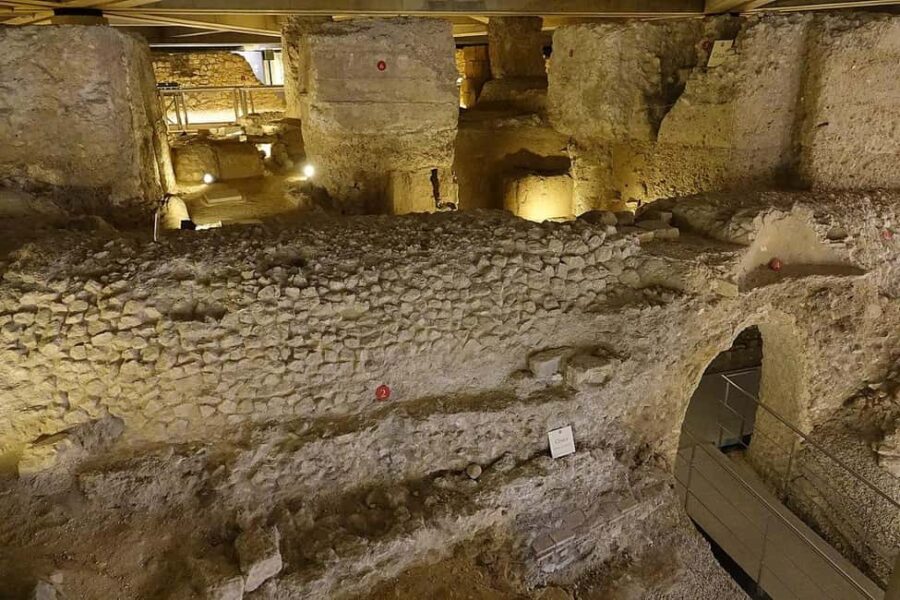 Roman Zaragoza Tour - Visiting the Roman Thermal Baths