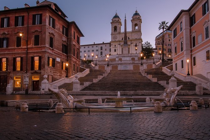 Rome: 2-Hour Highlights & Hidden Gems Private Walking Tour - Viewing the Italian Parliament and Ancient Obelisks