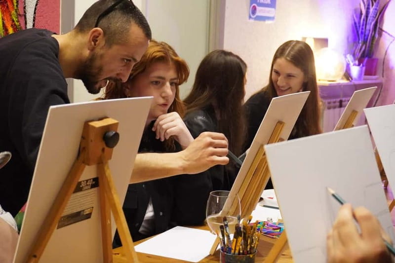 Rome: Afternoon Paint and Sip Experience in Piazza Navona - What Makes the Piazza Navona Paint and Sip Stand Out