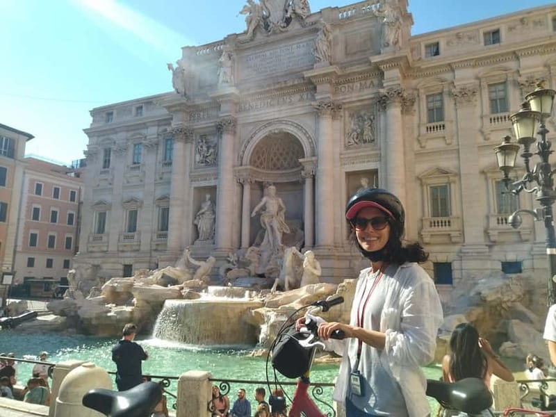 Rome Bike and eBike Rentals - Starting Point at Via dei Delfini, 35