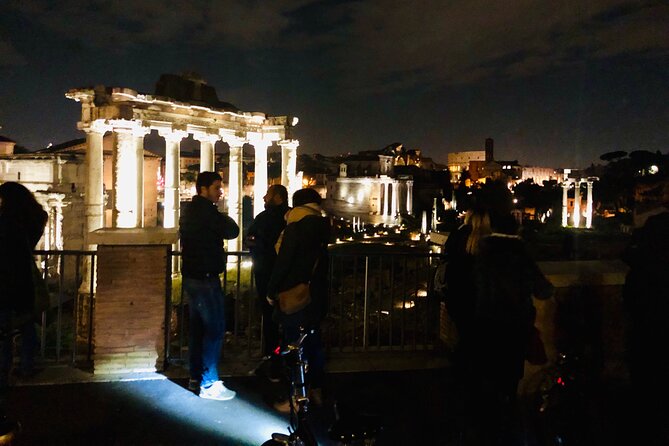 Rome by Night-Ebike tour with Food and Wine Tasting - Crossing into Vatican City and St. Peter’s Square