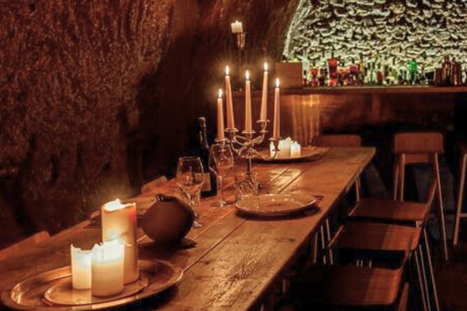 Rome: Candlelight Food & Wine Tasting in Ancient Roman Cellar - What Makes the Candlelight Setting Stand Out