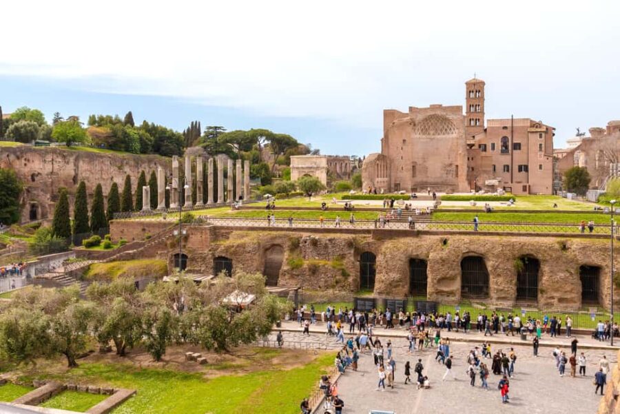Rome: Colosseum, Forum, and Palatine Tour - Exploring the Colosseums Tiers 1 and 2