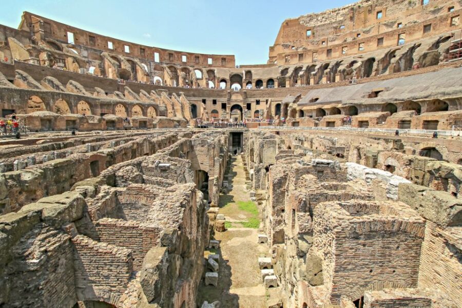 Rome: Colosseum, Roman Forum and Palatine Hill Guided Tour - Exploring the Colosseum with a 1.5-Hour Guided Walk