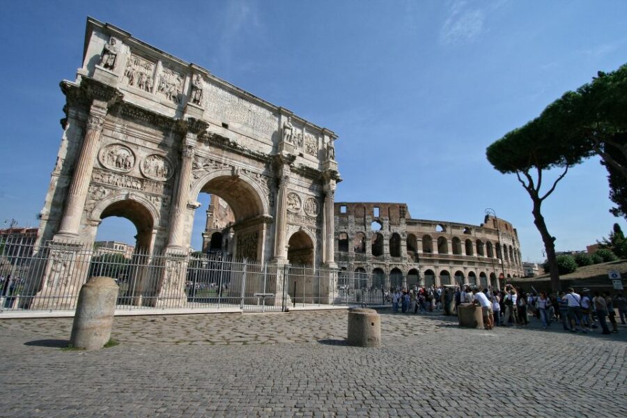 Rome: Colosseum, Roman Forum and Palatine Hill Guided Tour - Practical Details: Meeting Point, Security, and Accessibility