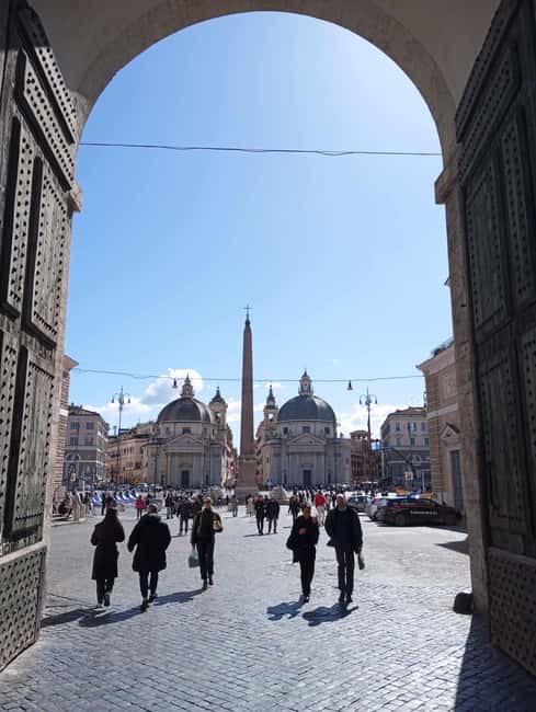 Rome: Customizable Historical Walking Tour with Appetizers - Visiting Rome’s Major Landmarks from Outside