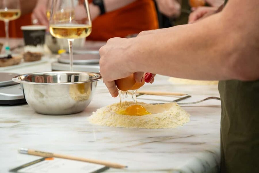 Rome: Farmer's Market & Pasta Making Experience with Wine - Discovering Generations-Old Roman Food Stands