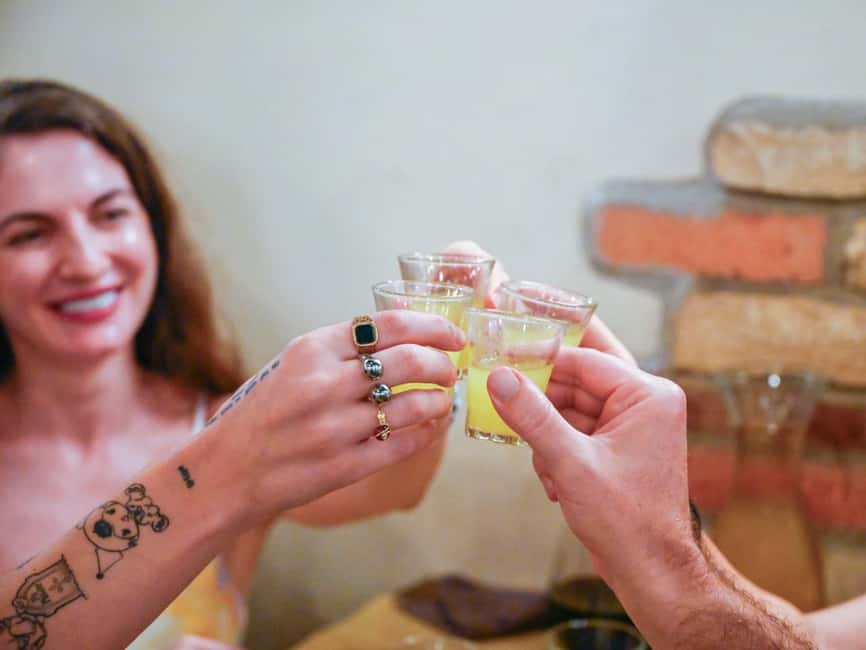 Rome Food Tour: Hidden Gems of Trastevere with Dinner & Wine - The Tour Starts with a Classic Italian Aperitivo in Campo de Fiori