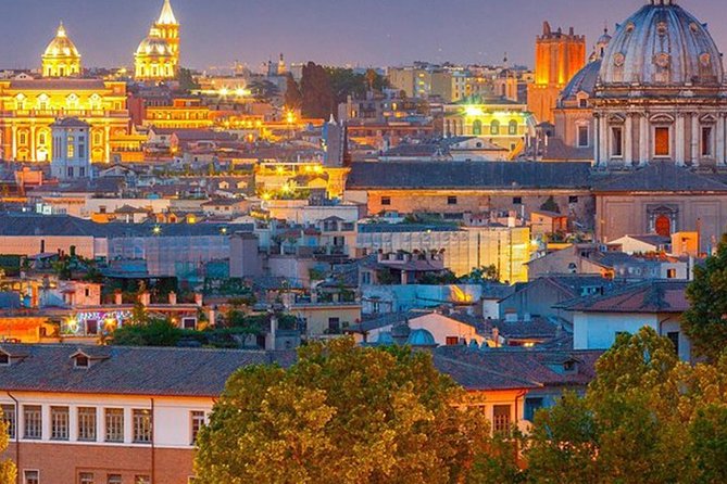 Rome "friccico de luna" tour with E-Scooter! - St. Peter’s Square and Vatican Views