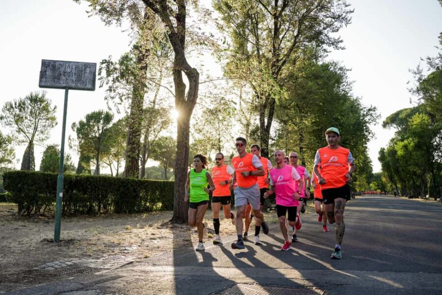Rome: Guided Running Tour of Iconic Sights with Local Runner - Meet Your Local Guide at the Convenient Starting Point