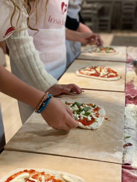 Rome: Hands-On Pizza Making Class near the Vatican with Wine - Key Points