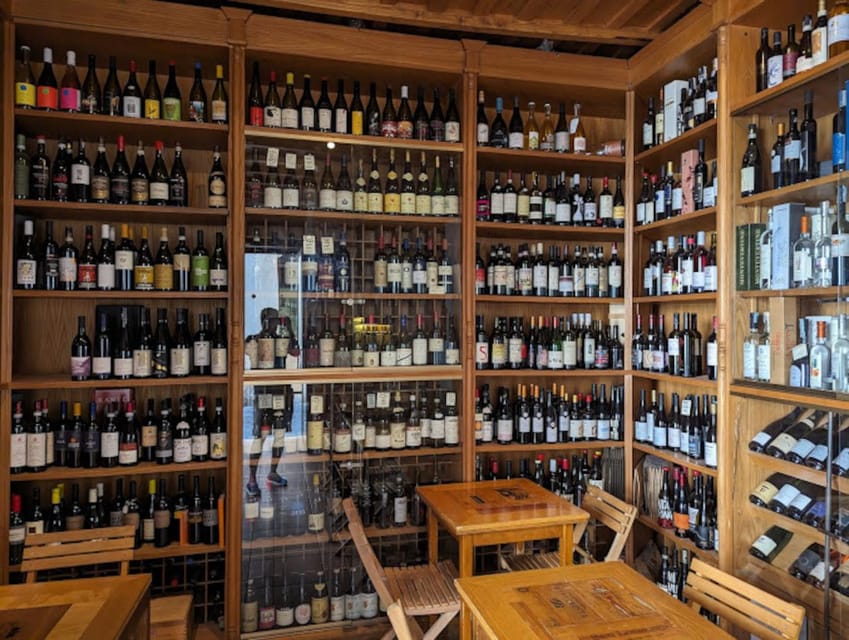 Rome Historic Center: Wine Tasting in a special and unique place - Discover Rome’s Historic Heart from a Unique Wine Shop