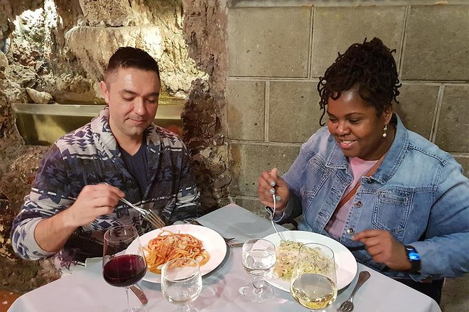 Rome Jewish Ghetto Food & Wine Tour & Guided Visit of Top Sites Lit Up at Night - Starting in the Heart of Rome’s Jewish Ghetto
