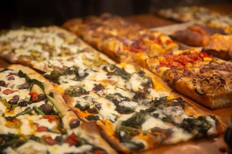 Rome: Local Food & Wine Tour in Trastevere & Campo de' Fiori - Starting Point and Tour Logistics in Piazza del Biscione