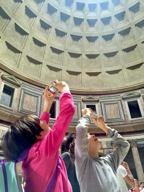 Rome: Pantheon for Families with Tickets & Kids' Audio Guide - Inside the Pantheon: A Family-Focused Educational Tour