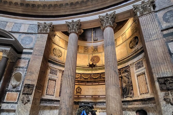 Rome: Pantheon Tour with Priority Entry Ticket - The Guides: Knowledgeable, Friendly, and Engaging