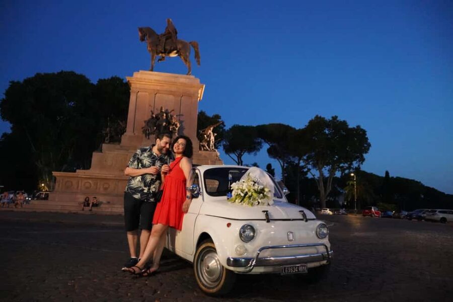 Rome: Photography service with Fiat 500 vintage car - Exploring Romes Most Iconic Landmark: The Colosseum