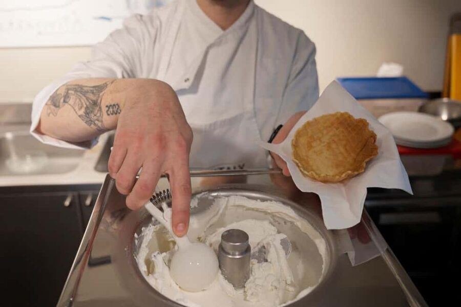 Rome: Pizza, Gelato & Fun a Tasty Class in the City Center - Insights from Guest Reviews