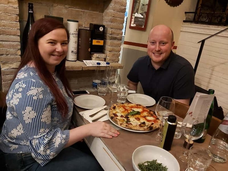 Rome: Pizza & Tiramisu Class with Free Flowing Fine Wine - Making Classic Roman Pizza from Scratch