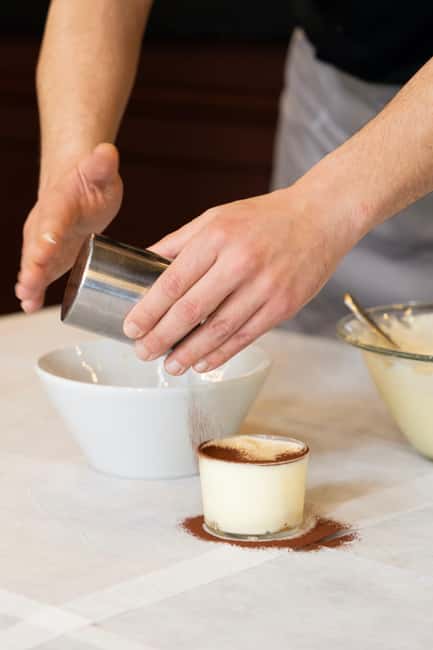 Rome: Pizza & Tiramisu Cooking Class with Meal and Drink - Key Points