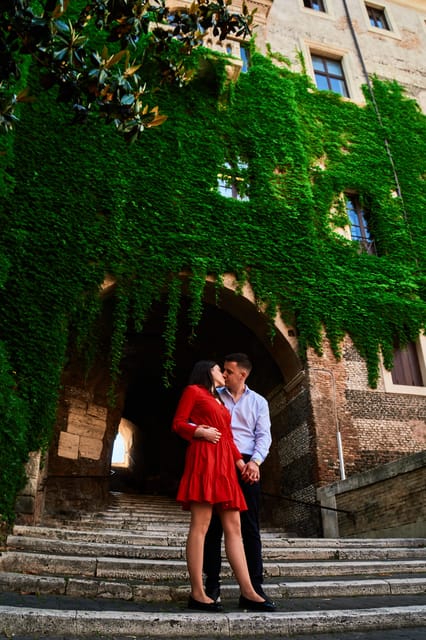 Rome: Private Photoshoot with a Professional Photographer - Meeting Point at Largo Gaetana Agnesi Close to the Colosseum