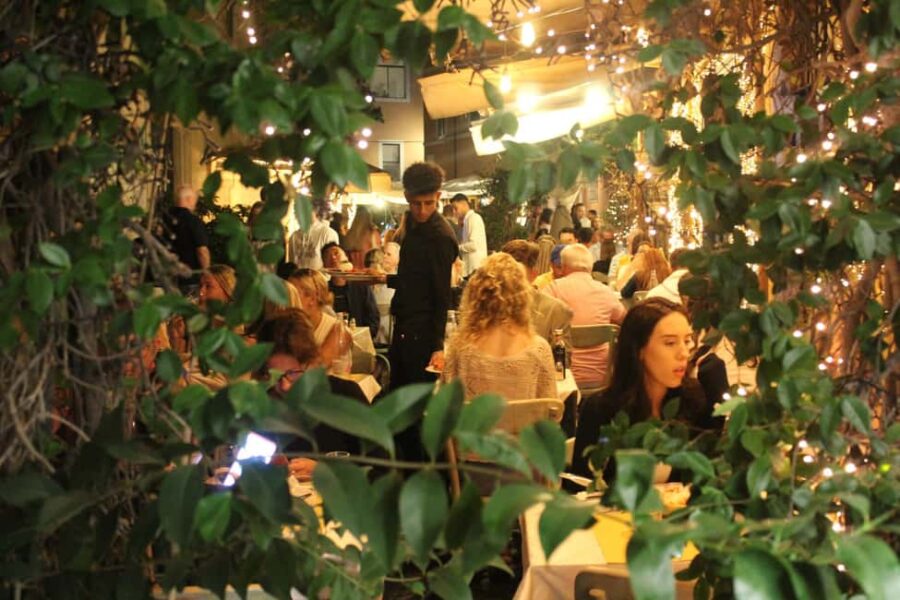 Rome: Private Sightseeing Night Tour by Car - The Iconic Trevi Fountain Experience