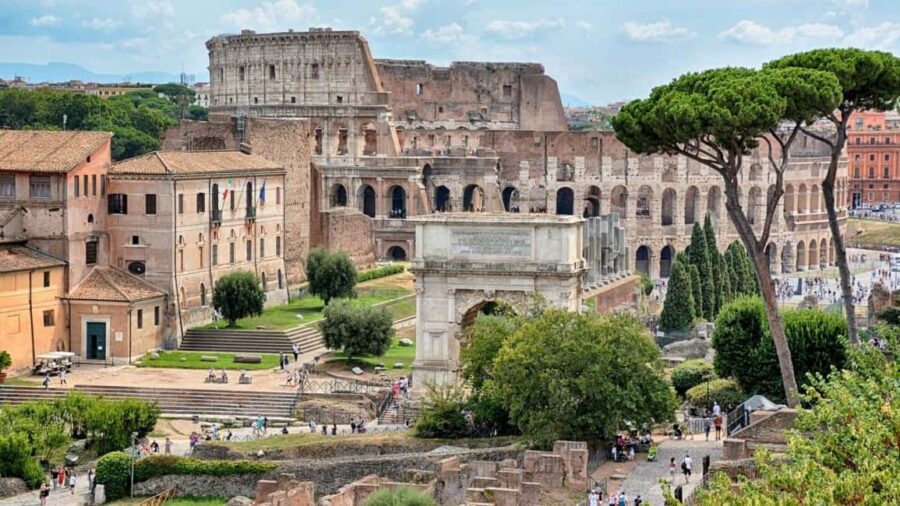 Rome: Roman Forum and Palatine Hill Entry & SuperSites Pass - Starting at the Roman Forum Entrance on Via della Salara Vecchia