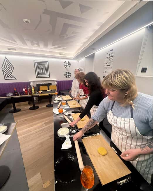 Rome: Rooftop Pasta and Cocktails Cooking Class - Sampling Three Classic Italian Spritz Cocktails