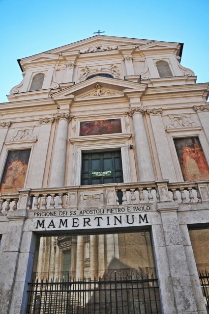 Rome: St. Peter's Basilica & Audio Guide - Exploring Saint Peter’s Square