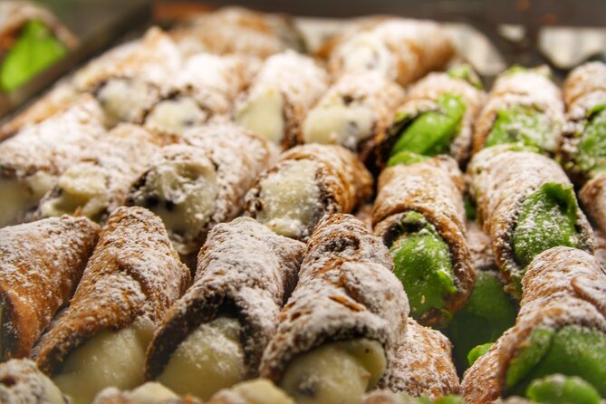 Rome: Trastevere Street Food Tour with Local Expert - Exploring the Heart of Trastevere: Piazzas and Landmarks