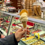 Rome: Trastevere Street Food Walking Tour with Local Expert - Starting Point on Tiber Island and the First Landmarks