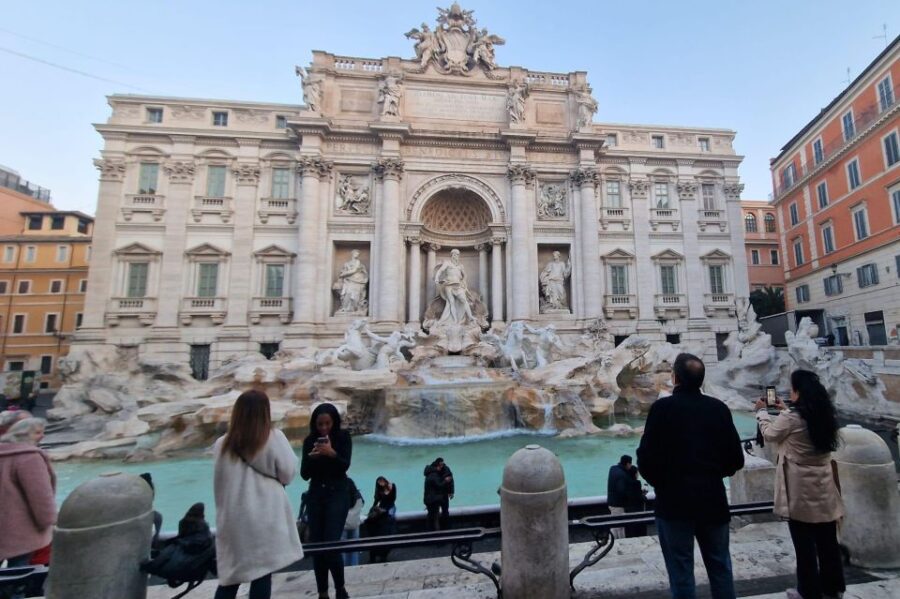 Rome: Trevi Fountain Underground Guided and Walk City Tour - Patrizi Montoro Palace: An Inside Look at Roman Nobility